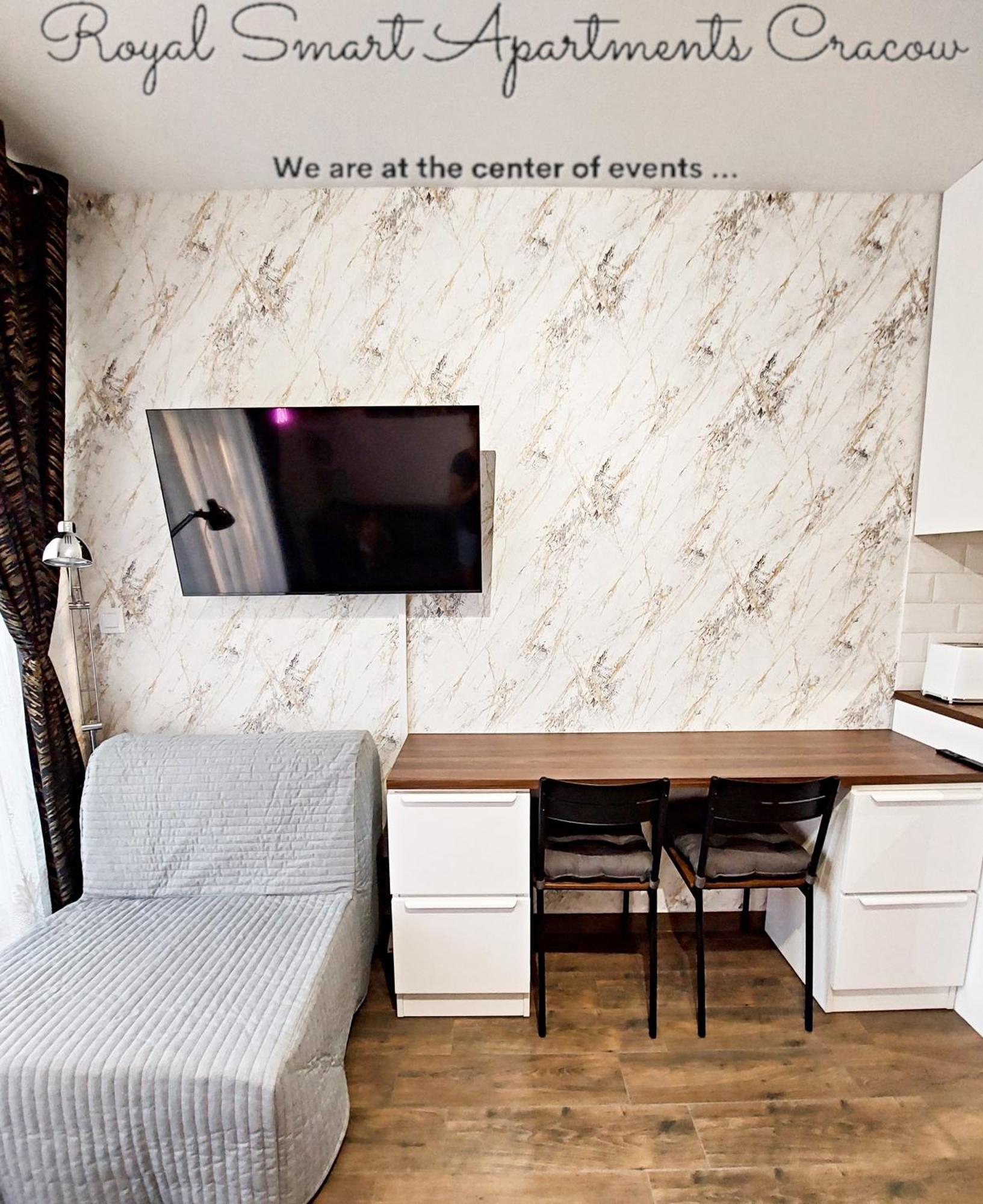 Royal Smart Apartments Cracow Красков Екстериор снимка