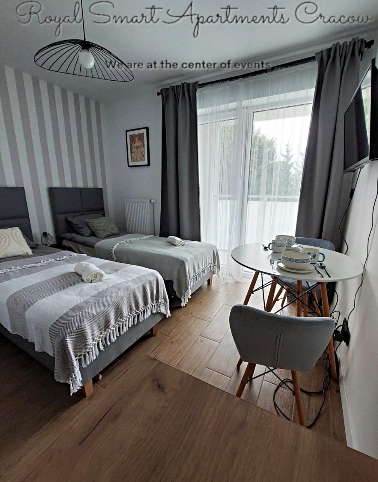 Royal Smart Apartments Cracow Красков Екстериор снимка