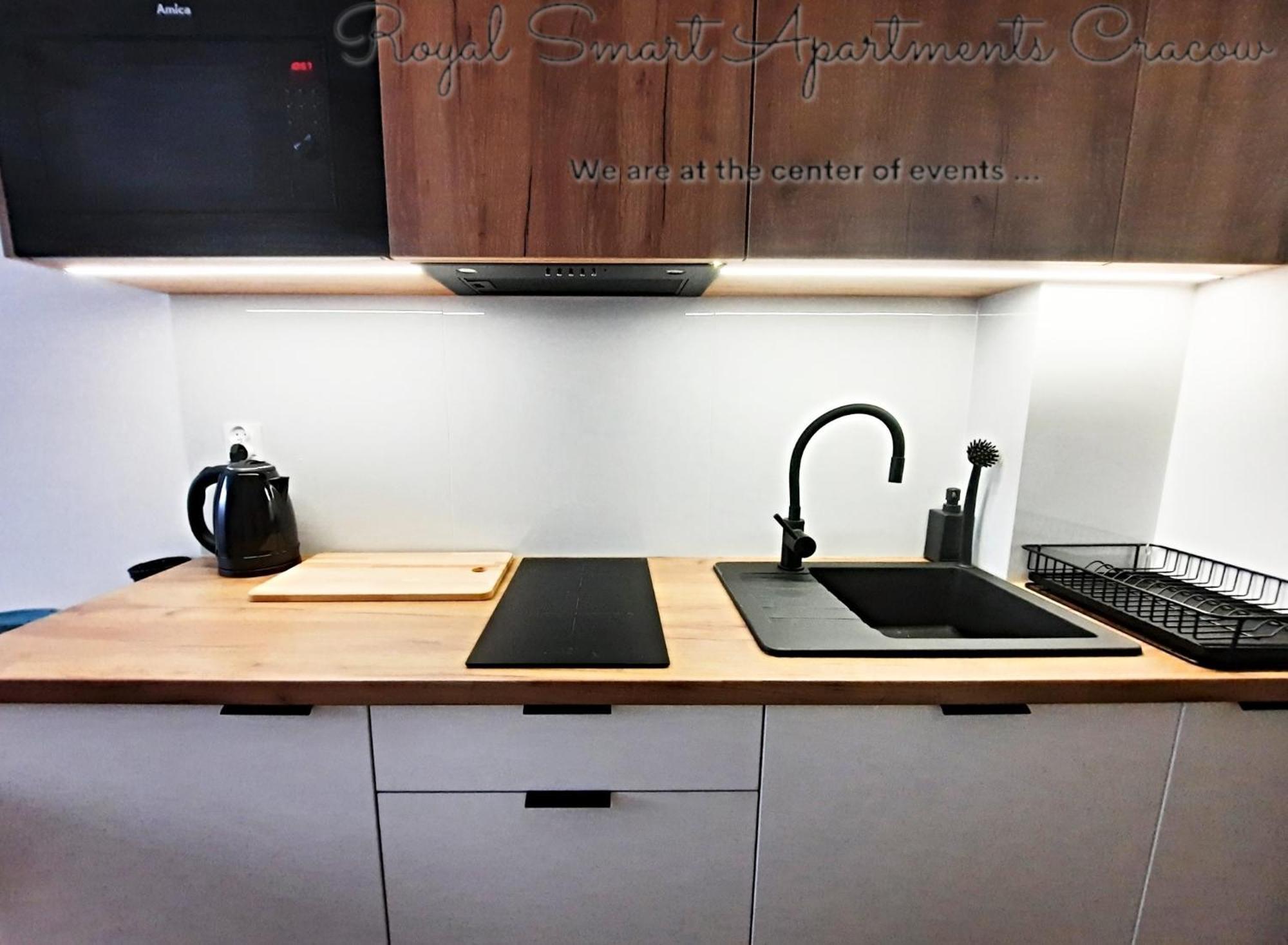 Royal Smart Apartments Cracow Красков Екстериор снимка