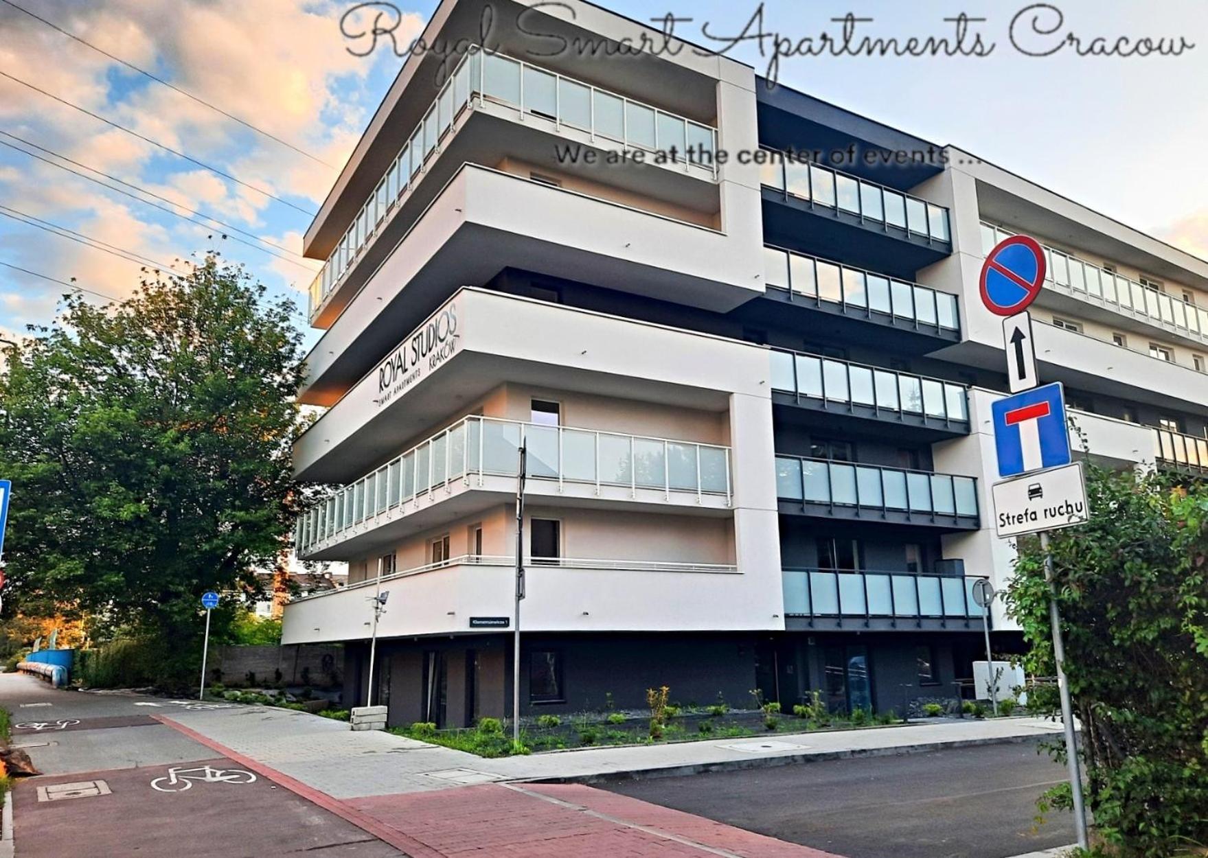 Royal Smart Apartments Cracow Красков Екстериор снимка