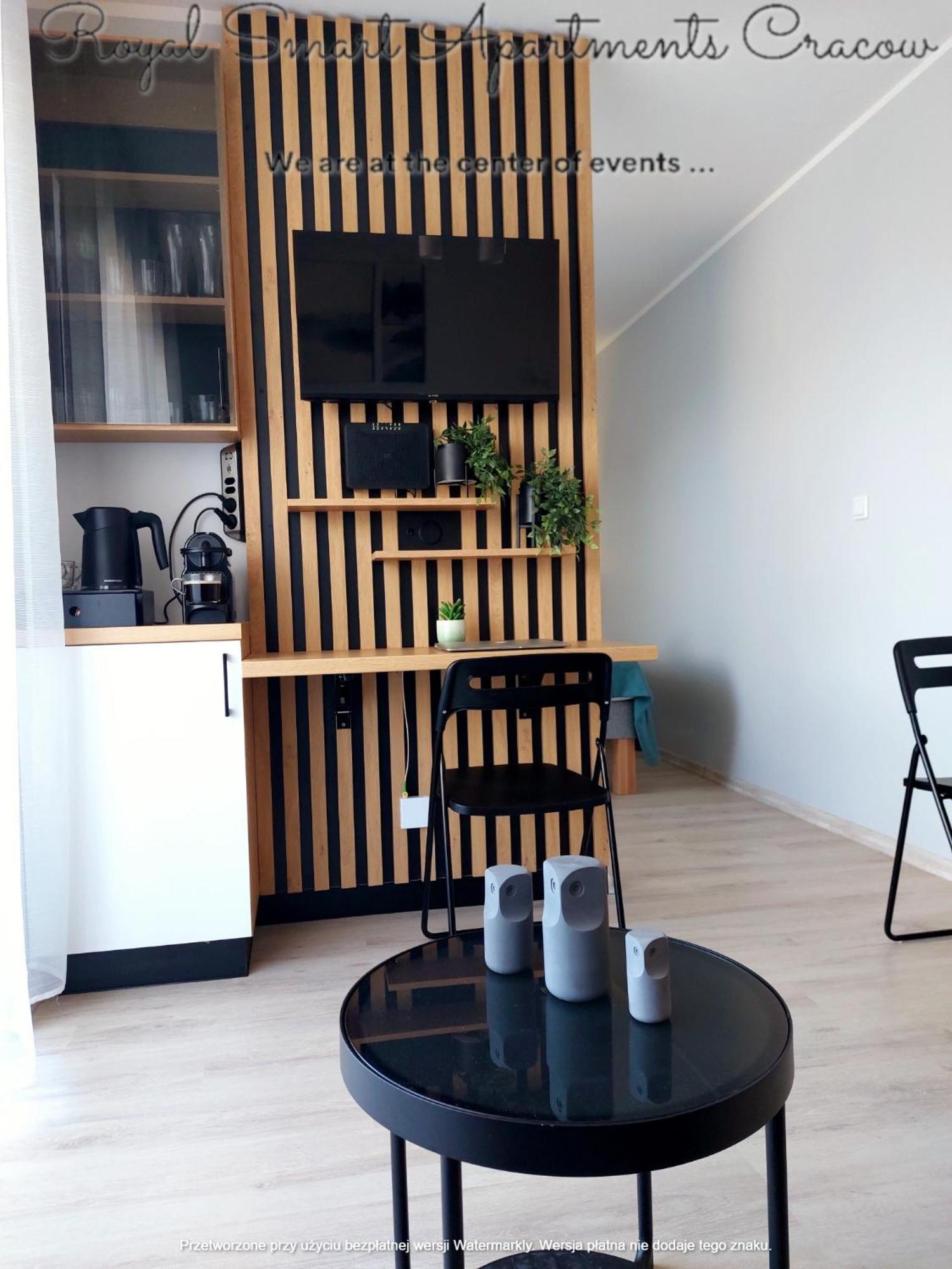 Royal Smart Apartments Cracow Красков Екстериор снимка