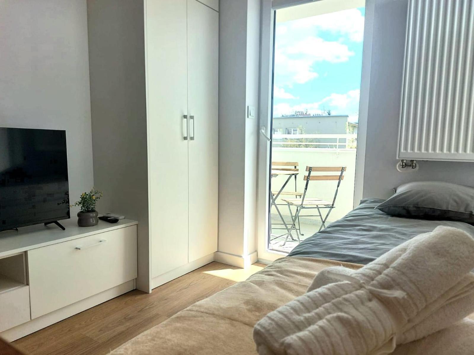 Royal Smart Apartments Cracow Красков Екстериор снимка