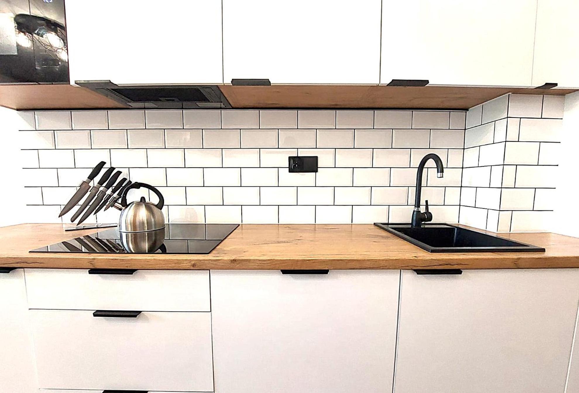 Royal Smart Apartments Cracow Красков Екстериор снимка